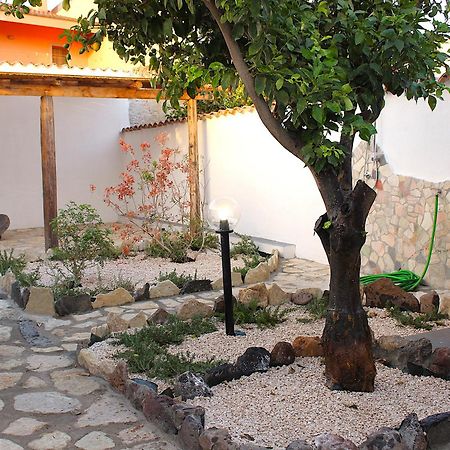 I Limoni Guesthouse Sissy Càbras Esterno foto